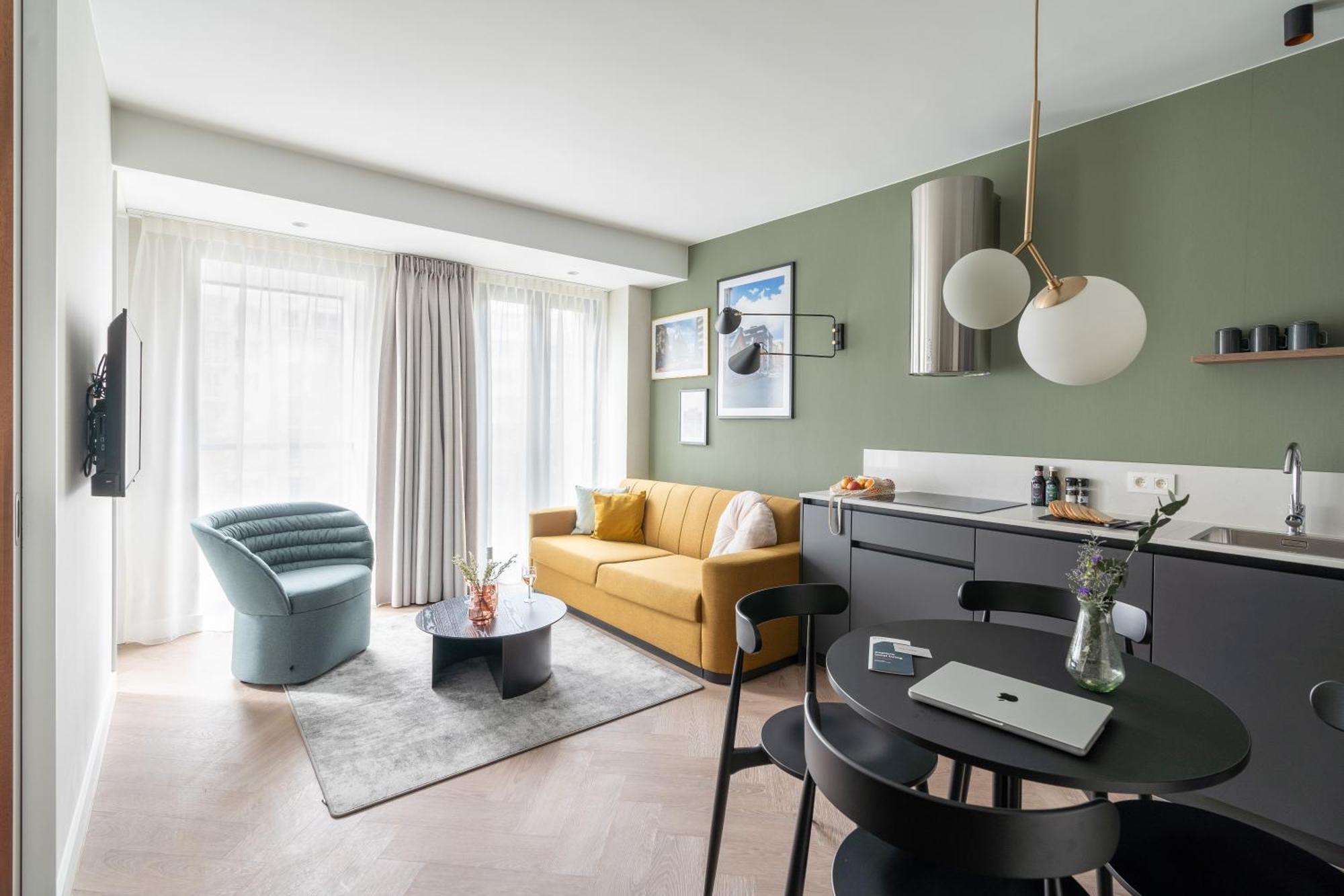 Yays Antwerp Opera By Numa Aparthotel Bagian luar foto